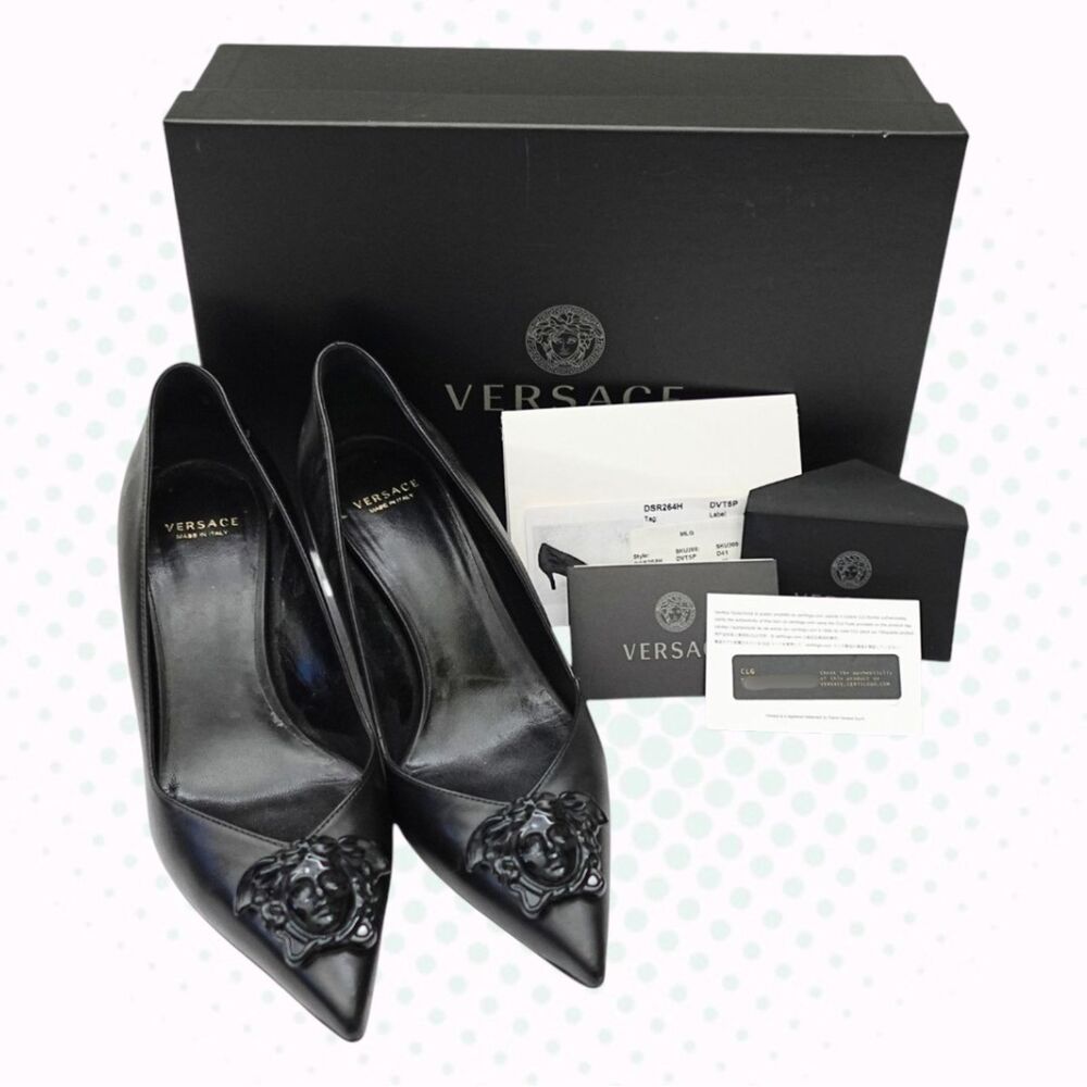 Versace Black Leather Medusa Logo Kitten Heels Size EU 36 (w/ OG Box & CLG code)
